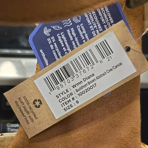 TOMS Brown and Cow Print Women's Diana Sandals - Picture 8 of 9